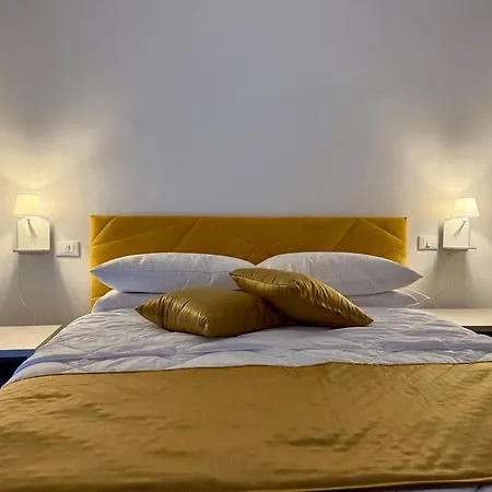 Dimora Dei Marsi Apartment